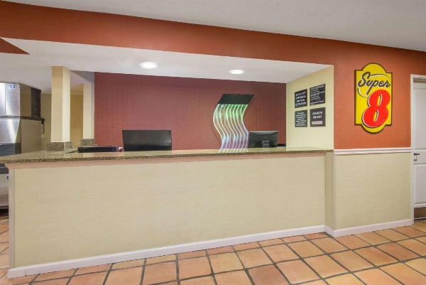 Super 8 de Wyndham Portales image 3
